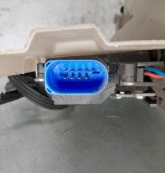 Serrure avant gauche VOLKSWAGEN TOURAN 2 Photo n°4