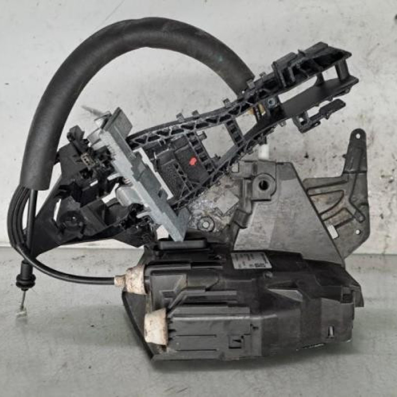 Serrure avant droit LAND ROVER RANGE ROVER 2 SPORT