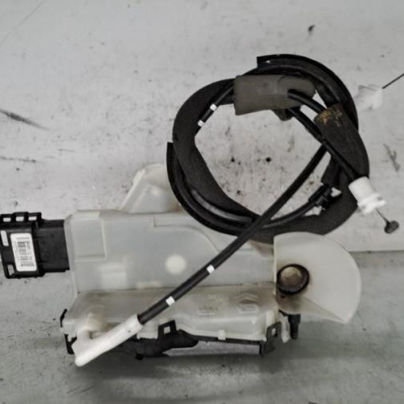 Serrure avant gauche DS DS3