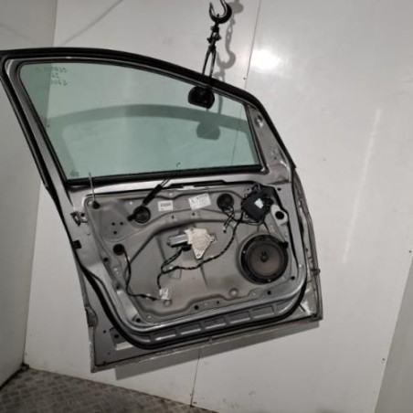 Porte avant gauche MERCEDES CLASSE B 245 Photo n°1