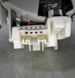 Feu arriere secondaire gauche (feux) BMW SERIE 3 E90 Photo n°4