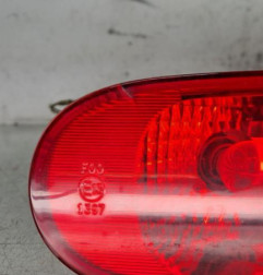 Anti brouillard arriere gauche HYUNDAI COUPE 2 Photo n°4