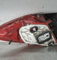 Feu arriere principal droit (feux) OPEL MERIVA B Photo n°3