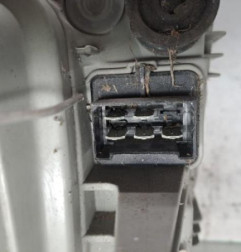 Optique avant principal droit (feux)(phare) MERCEDES VITO 638 Photo n°3