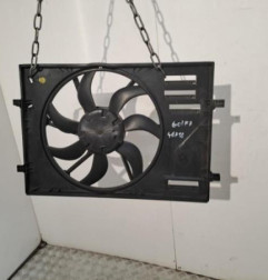 Moto ventilateur radiateur VOLKSWAGEN GOLF 7 Photo n°3