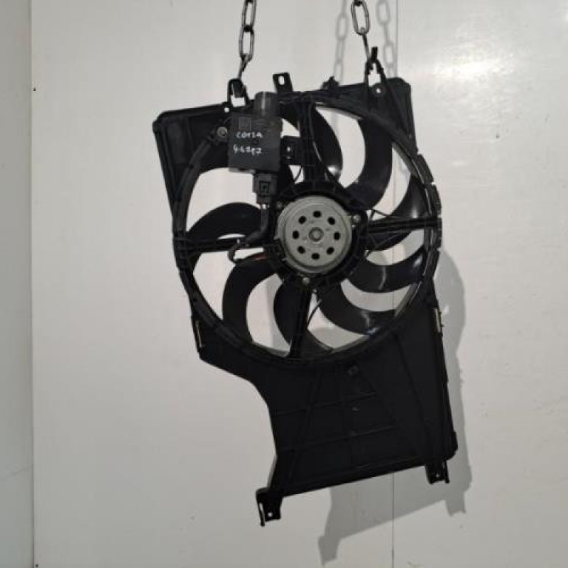 Moto ventilateur radiateur OPEL CORSA E