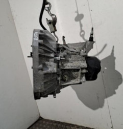 Boite de vitesses RENAULT CLIO 3 Photo n°1