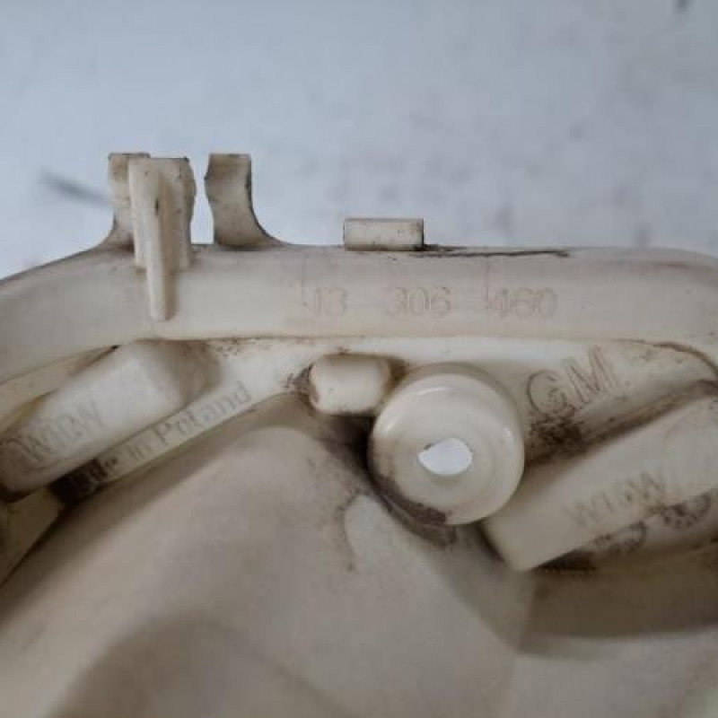 Platine feu arriere droit OPEL ASTRA J