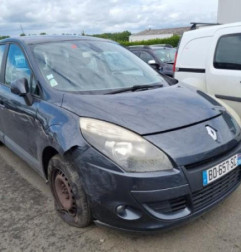 Capot RENAULT SCENIC 3 Photo n°5