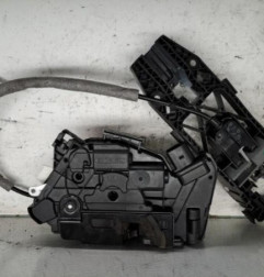 Serrure avant droit VOLKSWAGEN UP Photo n°1