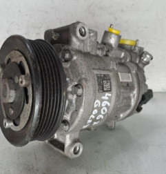 Compresseur clim VOLKSWAGEN GOLF 7 Photo n°1