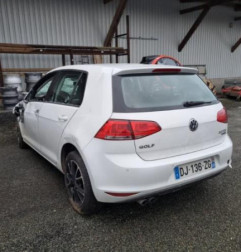 Compresseur clim VOLKSWAGEN GOLF 7 Photo n°10