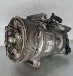 Compresseur clim RENAULT CLIO 4 Photo n°1