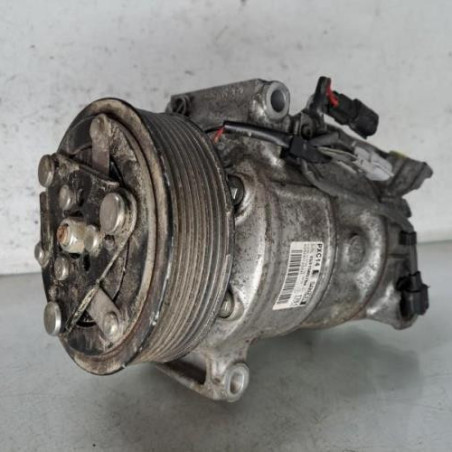 Compresseur clim RENAULT CLIO 4 Photo n°1