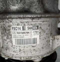 Compresseur clim RENAULT CLIO 4 Photo n°3