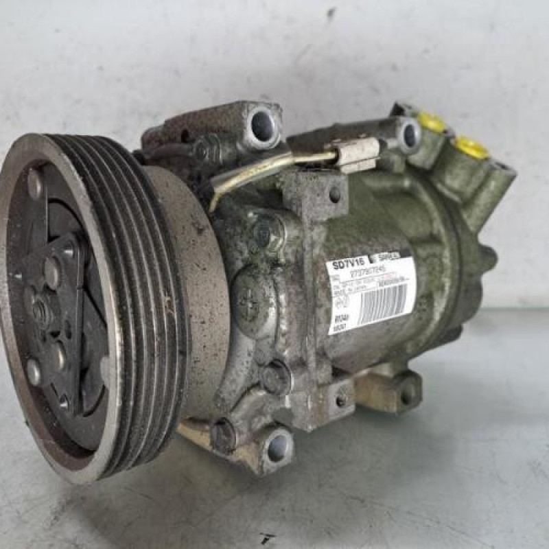 Compresseur clim DACIA DUSTER 1