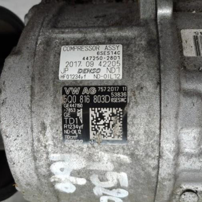 Compresseur clim VOLKSWAGEN POLO 6