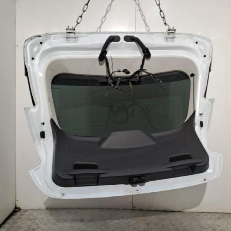 Malle/Hayon arriere FORD FOCUS 3