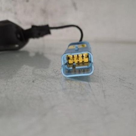 Poignee porte avant droit PEUGEOT 3008 2 Photo n°1