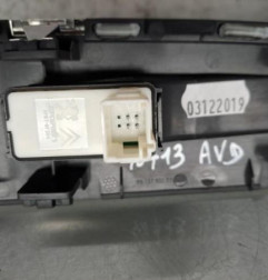 Interrupteur de leve vitre avant droit PEUGEOT 3008 2 Photo n°3