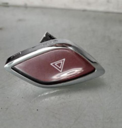 Bouton de warning CITROEN DS3