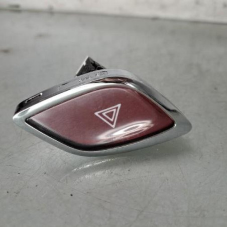 Bouton de warning CITROEN DS3
