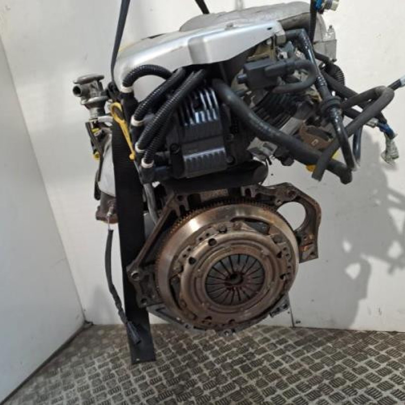 Moteur OPEL TIGRA 1