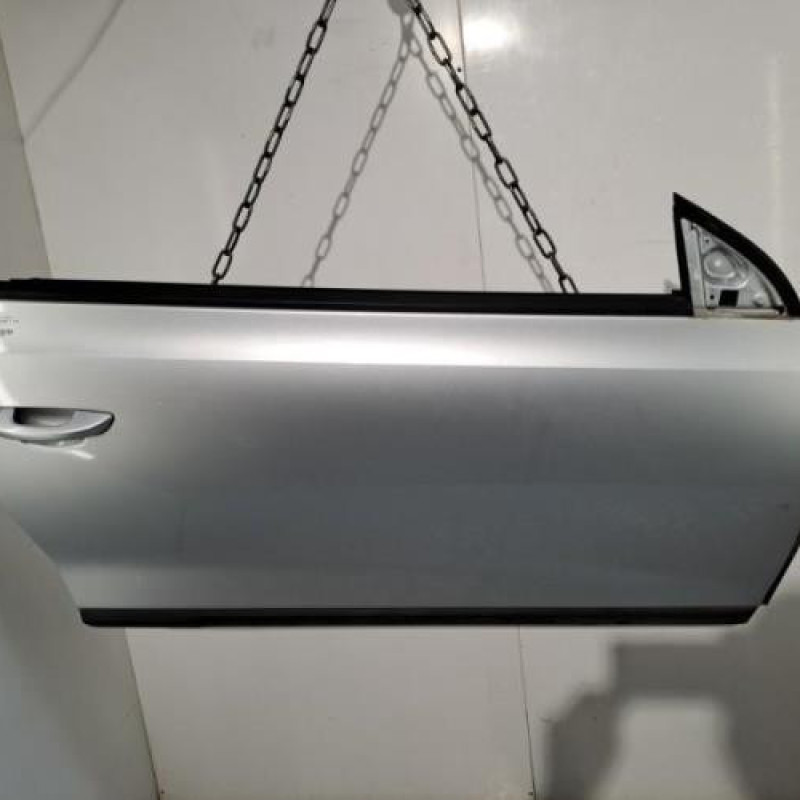 Porte avant droit VOLKSWAGEN SCIROCCO 3