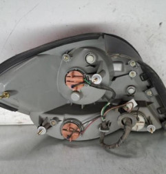 Feu arriere principal droit (feux) HYUNDAI COUPE 2 Photo n°1