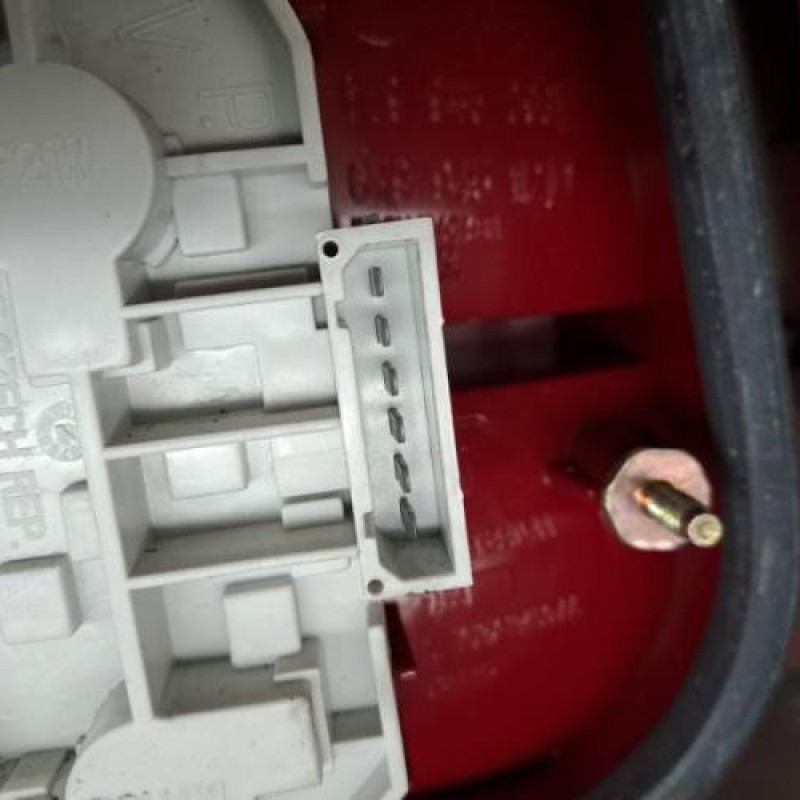 Feu arriere principal droit (feux) SKODA FABIA 1