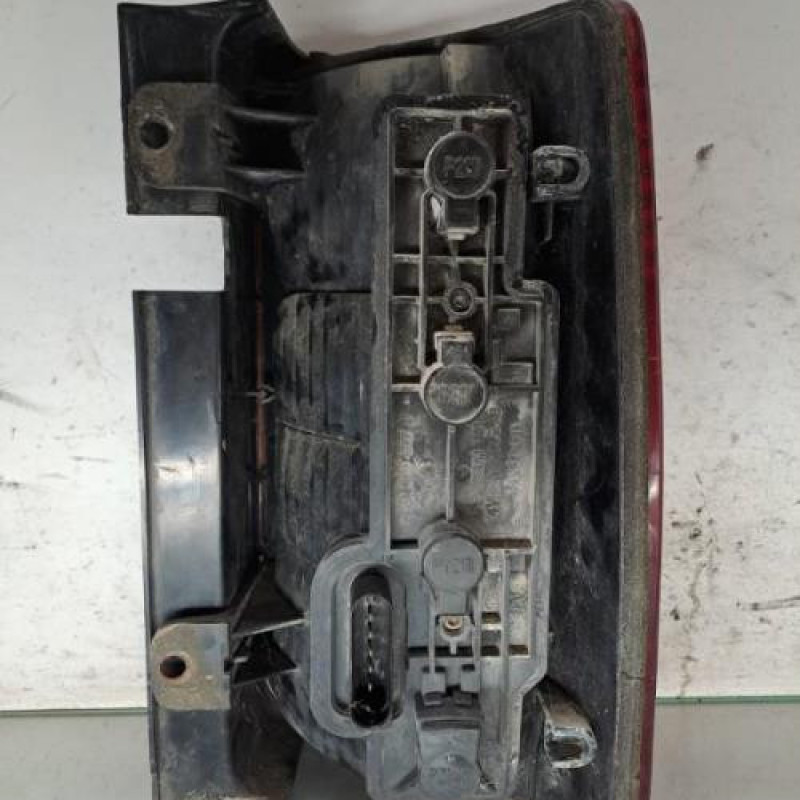 Feu arriere principal gauche (feux) VOLKSWAGEN CADDY 3