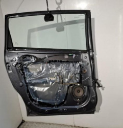 Porte arriere gauche TOYOTA COROLLA VERSO 2 Photo n°5