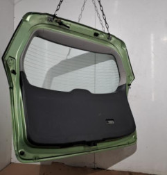 Malle/Hayon arriere MAZDA PREMACY Photo n°3