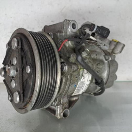 Compresseur clim NISSAN JUKE 2 Photo n°1