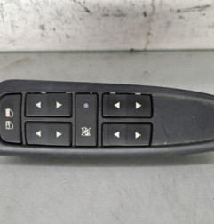 Interrupteur de leve vitre avant gauche FIAT STILO Photo n°3