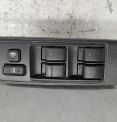 Interrupteur de leve vitre avant gauche TOYOTA COROLLA VERSO 2 Photo n°3