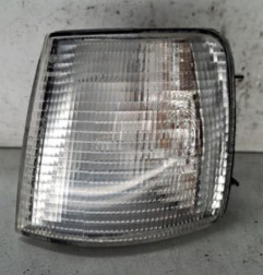 Optique avant secondaire gauche (feux)(clignotant) VOLKSWAGEN PASSAT 3 Photo n°4