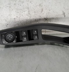 Interrupteur de leve vitre avant gauche FORD FIESTA 7
