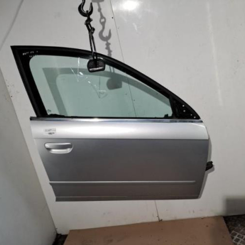 Porte avant droit AUDI A4 2