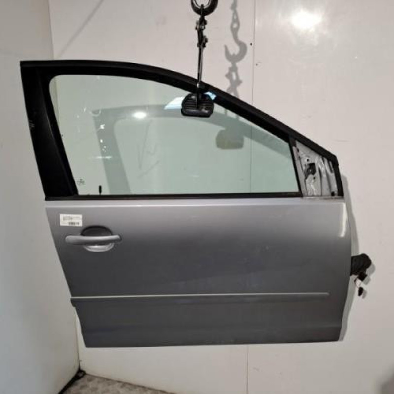 Porte avant droit VOLKSWAGEN POLO 4