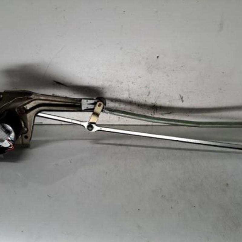 Moteur essuie glace avant RENAULT MEGANE 1