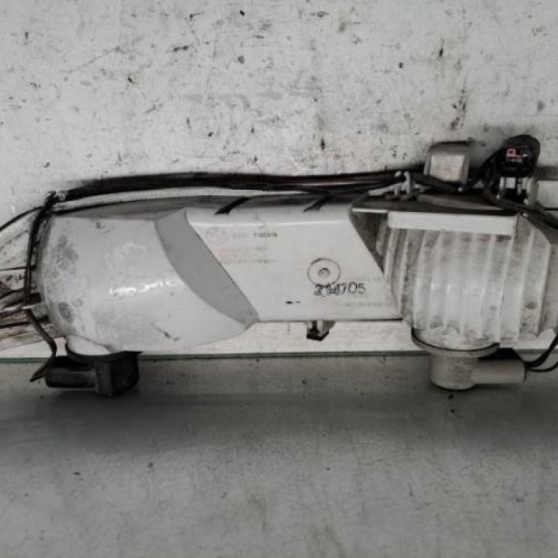 Feu de recul droit BMW SERIE 6 E63