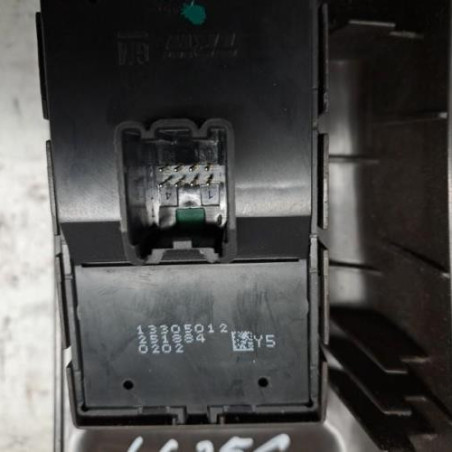 Interrupteur de leve vitre avant gauche OPEL MERIVA B Photo n°1