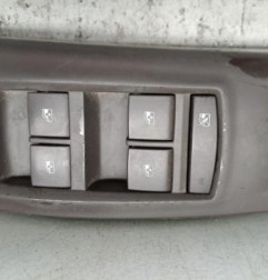 Interrupteur de leve vitre avant gauche OPEL MERIVA B Photo n°4