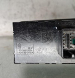 Interrupteur de leve vitre avant gauche VOLKSWAGEN PASSAT 6 Photo n°4