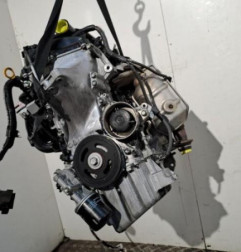 Moteur TOYOTA YARIS 2 Photo n°1