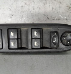 Interrupteur de leve vitre avant gauche PEUGEOT 308 1 SW Photo n°3