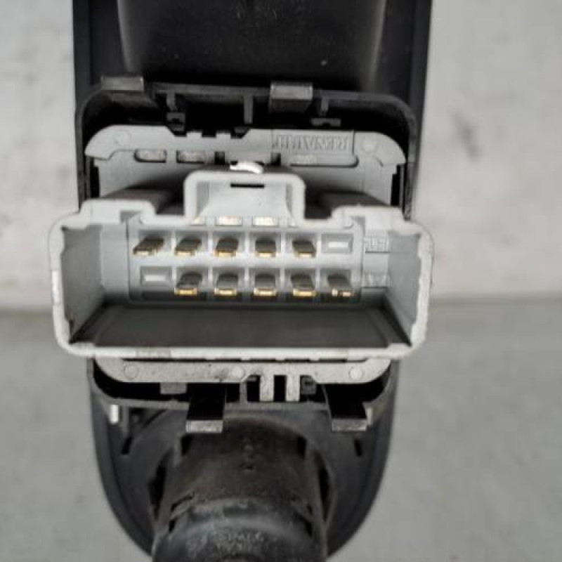 Interrupteur de leve vitre avant gauche RENAULT CLIO 3