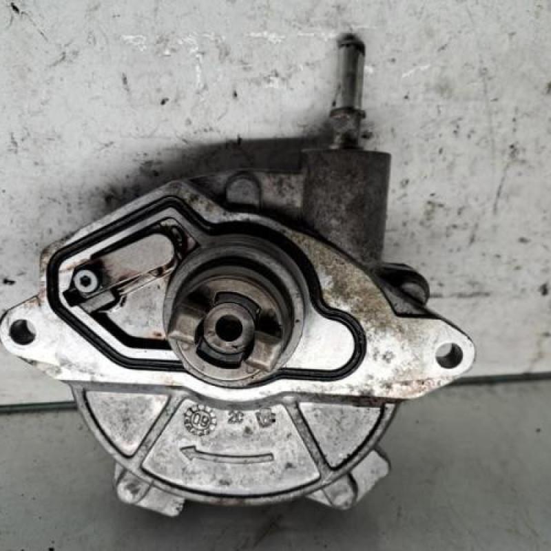 Pompe à vide MERCEDES CLASSE B 245