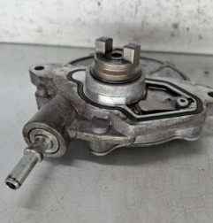 Pompe à vide MERCEDES CLASSE B 245 Photo n°3